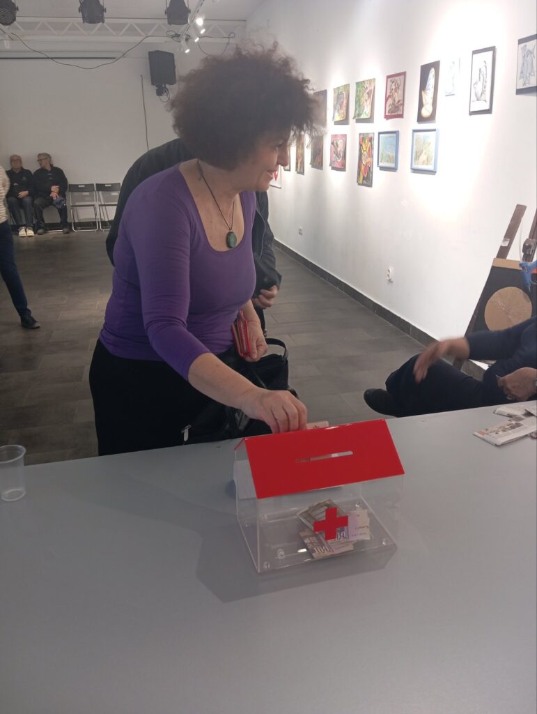 Пензионерите на Општина Центар сликаат, даруваат и донираат за Кара 15 Donacija za Kara 07 771x1024 1